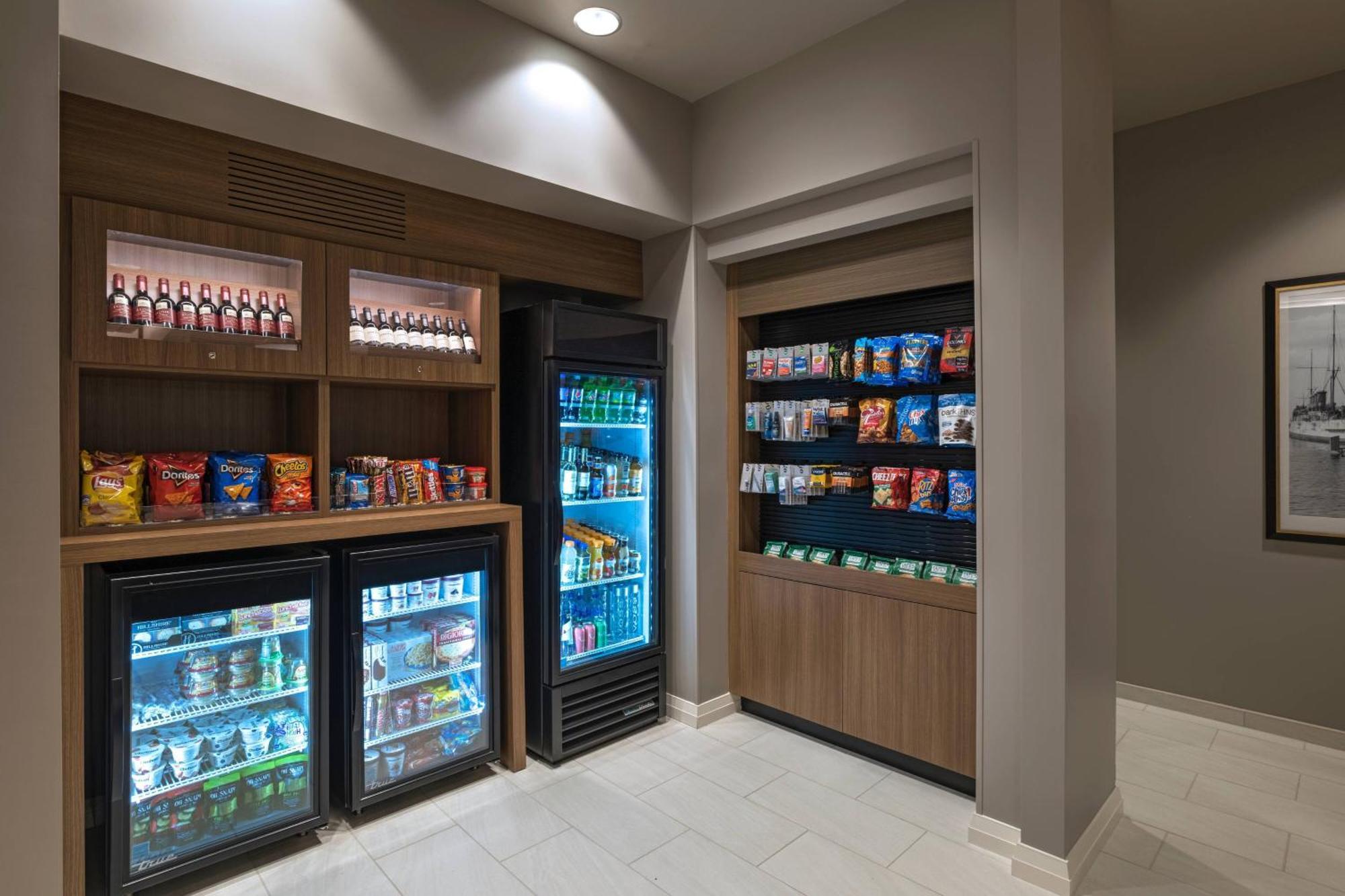 Towneplace Suites By Marriott San Diego Airport/Liberty Station Buitenkant foto