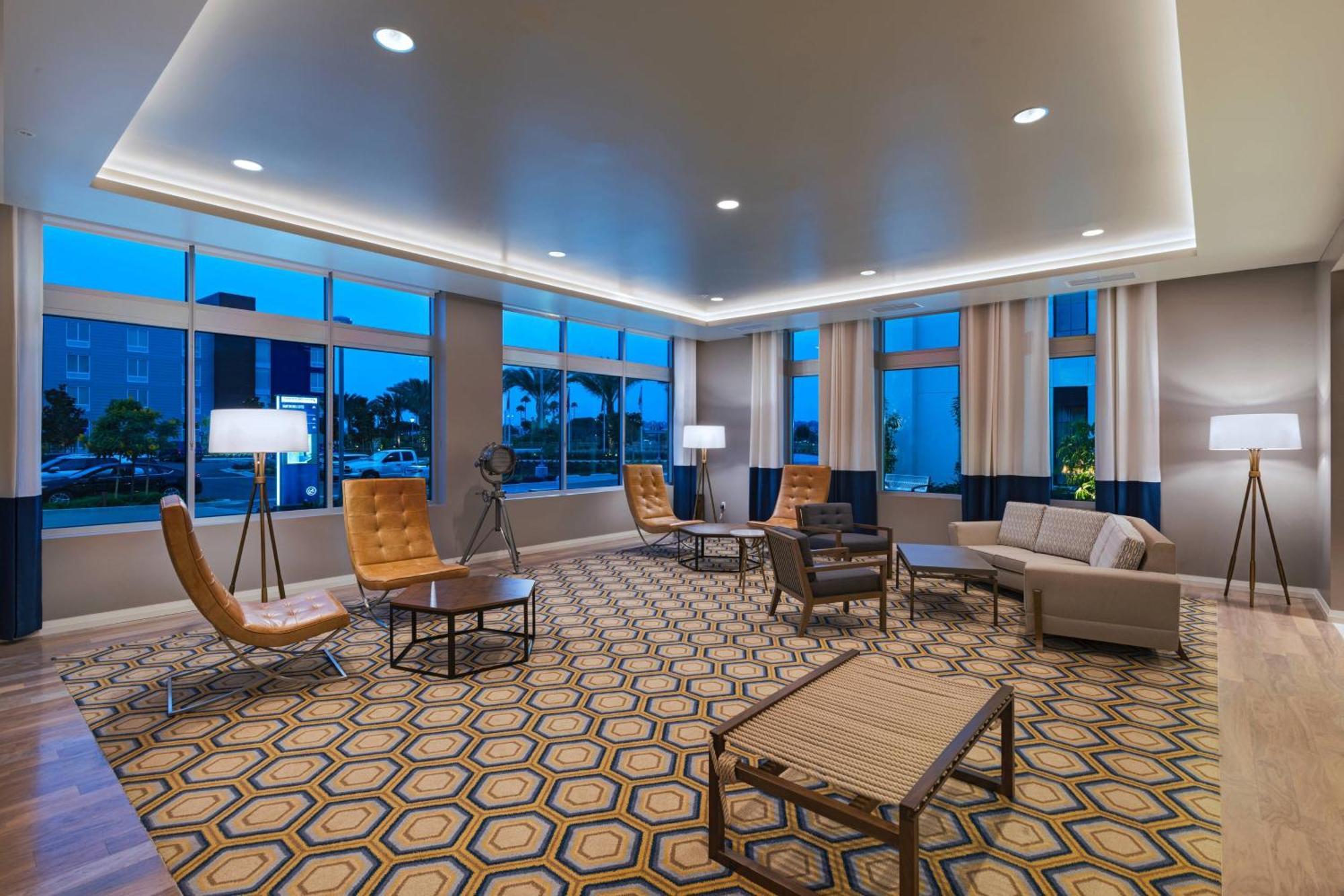 Towneplace Suites By Marriott San Diego Airport/Liberty Station Buitenkant foto